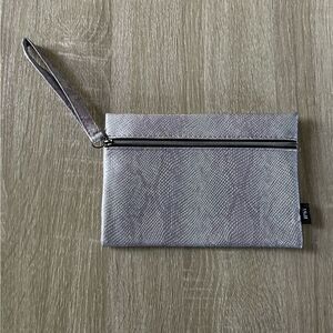 NEW … IPSY Cosmetic / Makeup Bag